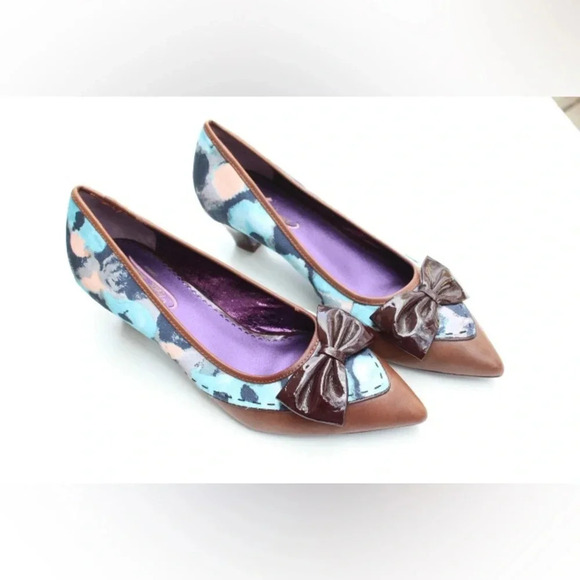 Poetic License Diary pumps - Picture 12 of 12
